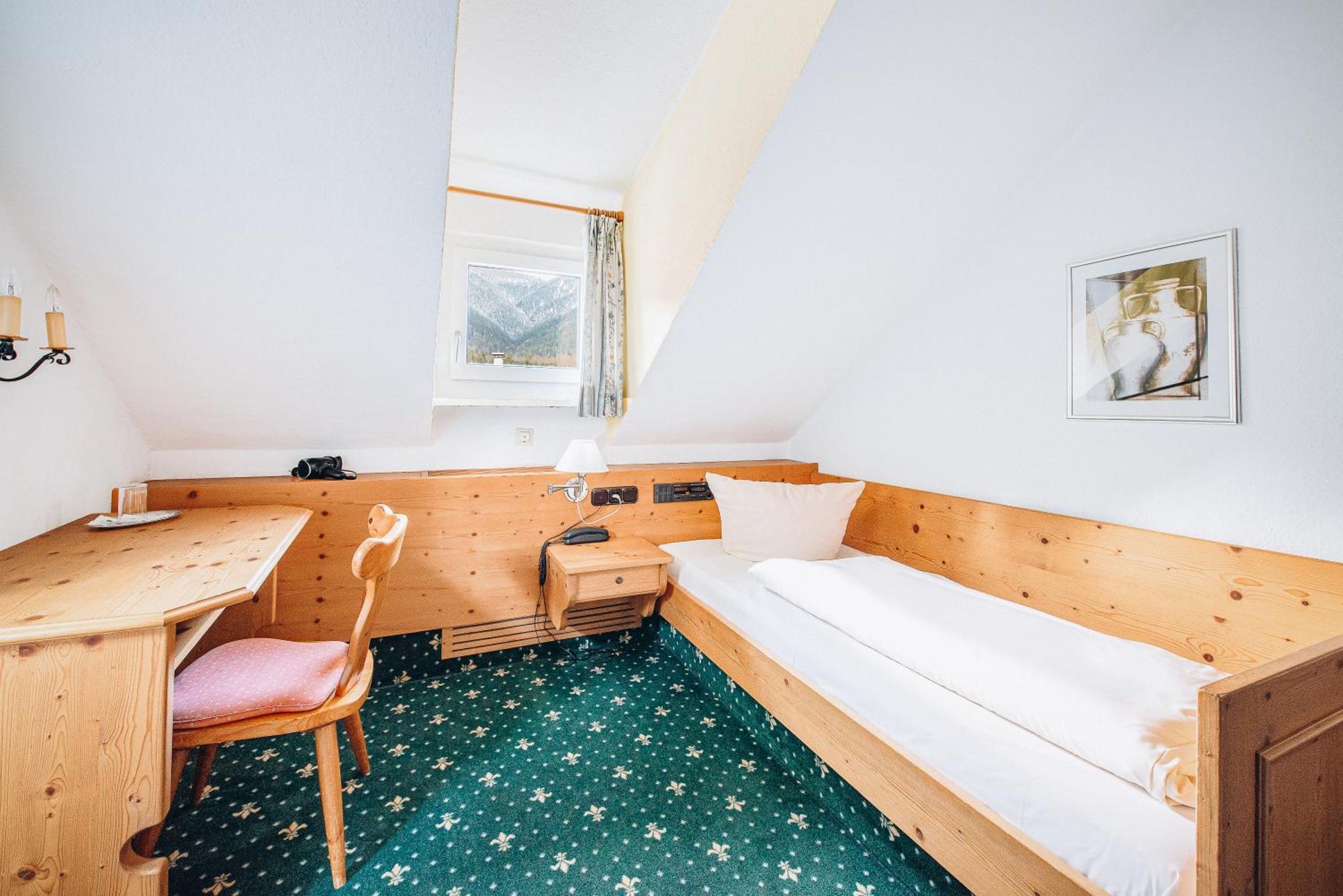 Hotel Nuss Grainau Buitenkant foto